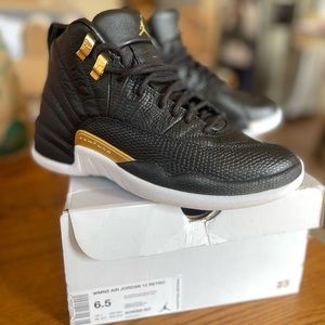 Women’s Air Jordan 12 Retro AO6068-007 Size 6.5 (women’s)